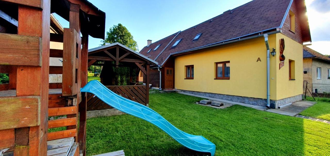 Vilka Cibulka A Chata Cesnacik Ižipovce Extérieur photo